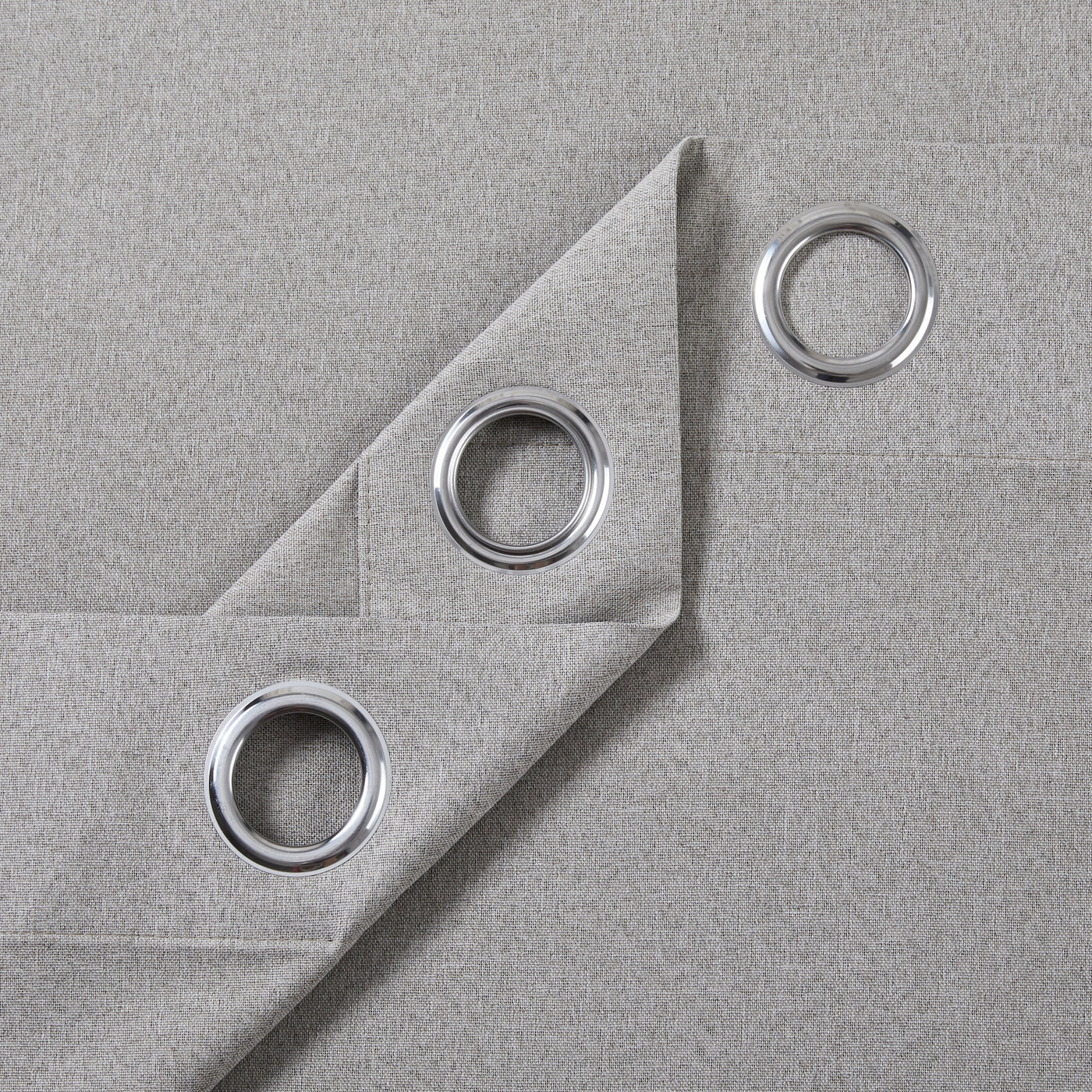 Blackout Curtains – Eyelet Design for Bedroom