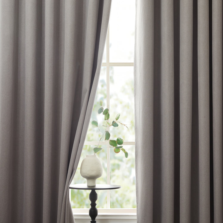 Blackout Curtains – Eyelet Design for Bedroom