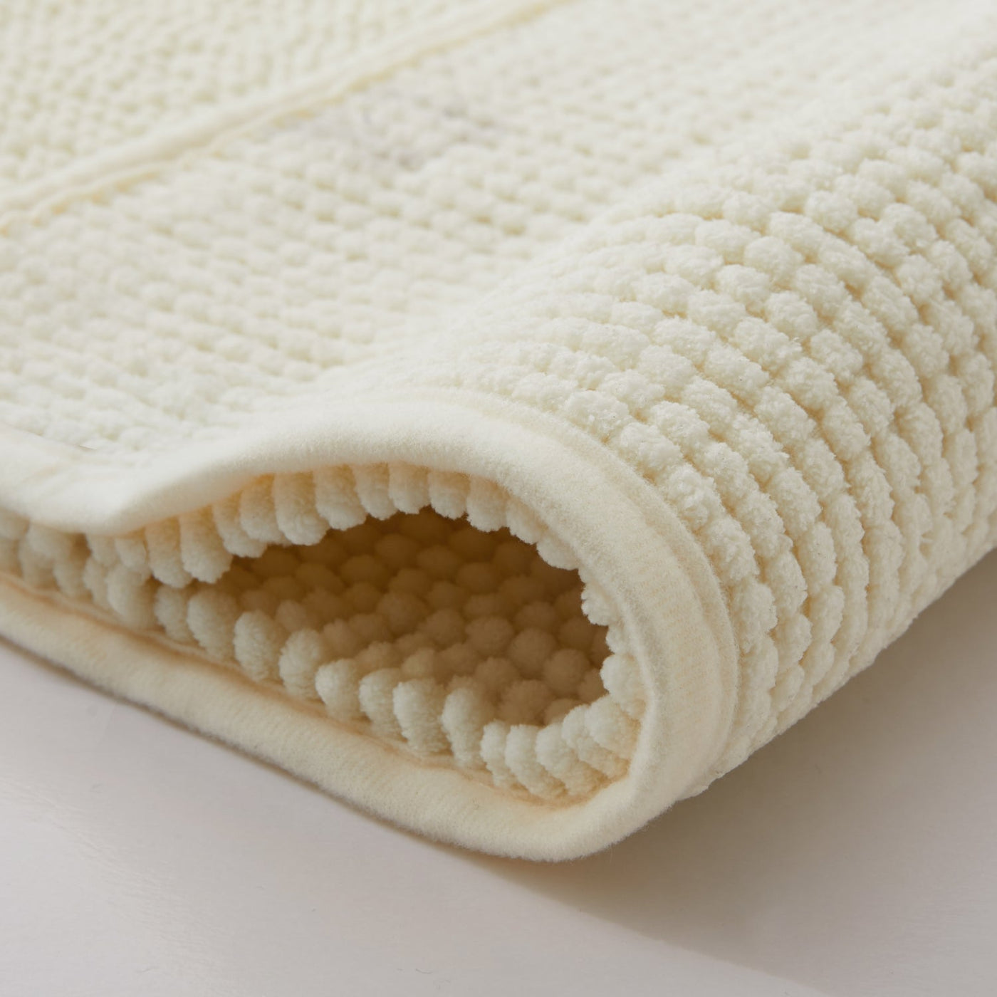 Chenille Bath Mat Cream