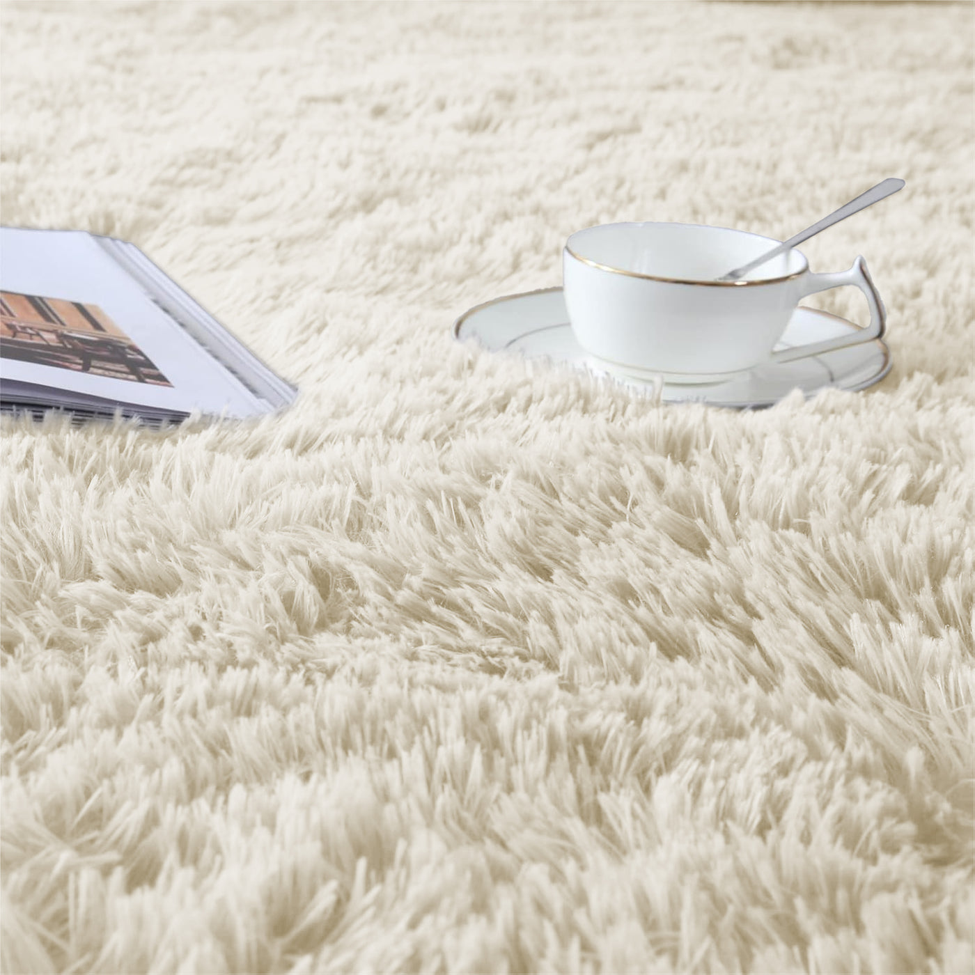 Cream Shaggy Rug 