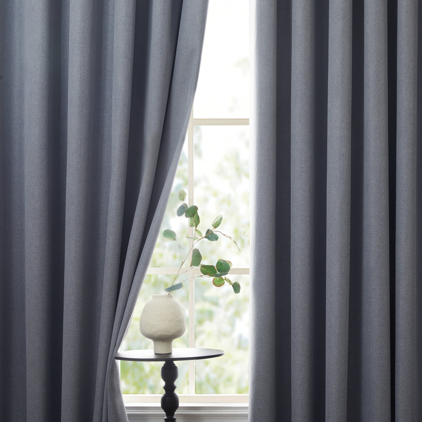 Blackout Curtains – Eyelet Design for Bedroom
