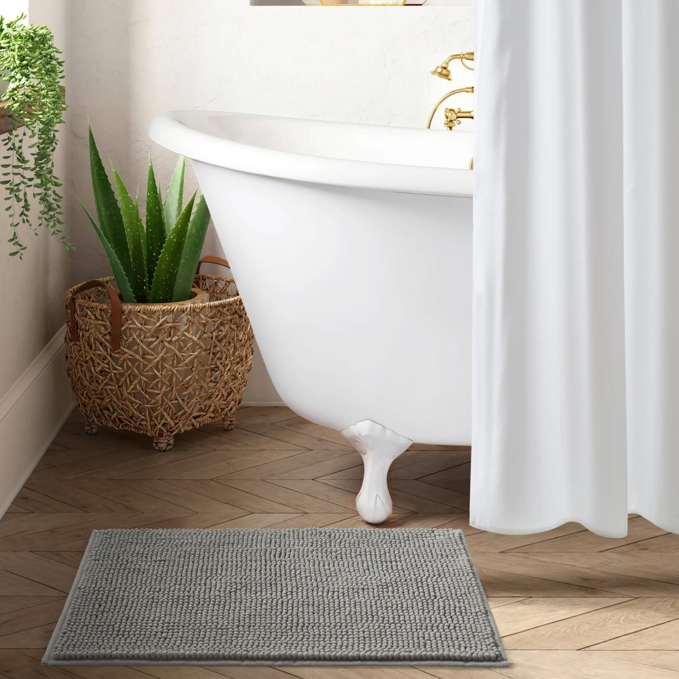 Chenille Bath Mat Silver