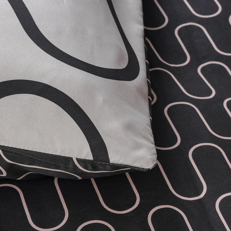 Waves Printed Duvet Cover Set Grey & Black