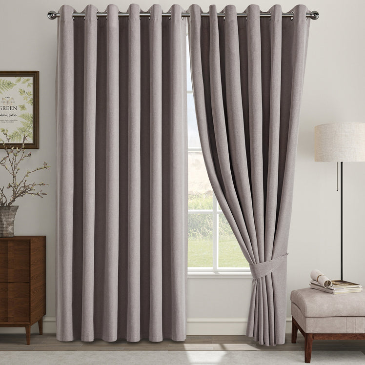 Blackout Curtains – Eyelet Design for Bedroom
