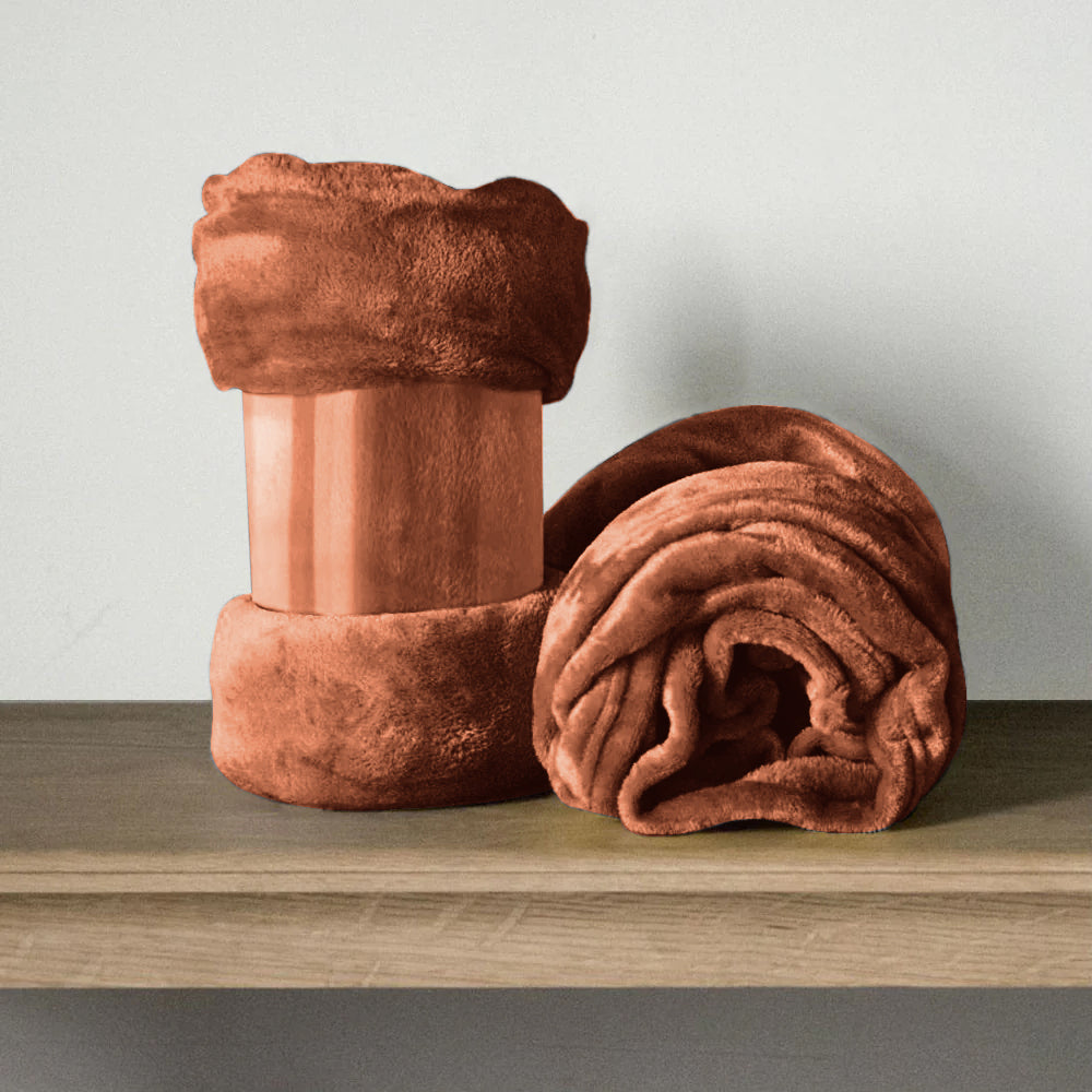 Rust Homewares Close (esc)