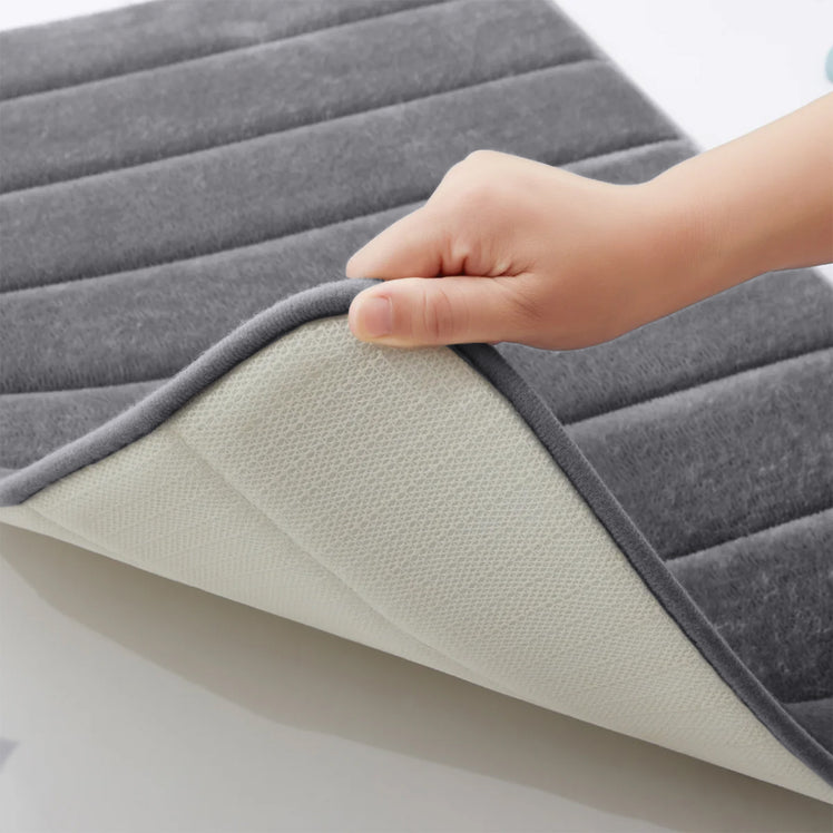 Memory Foam Bath Mat Silver