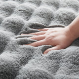 Soft Bubble Rug – Faux Fur Textured Washable Area Rug