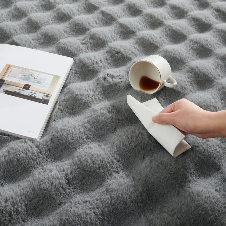 Soft Bubble Rug – Faux Fur Textured Washable Area Rug