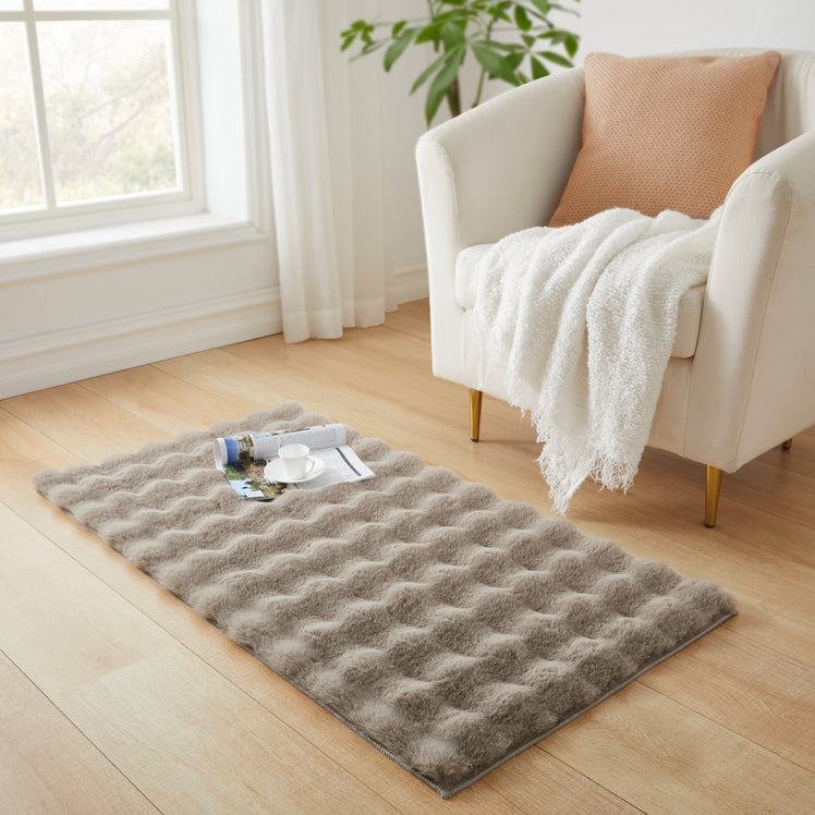 Soft Bubble Rug – Faux Fur Textured Washable Area Rug