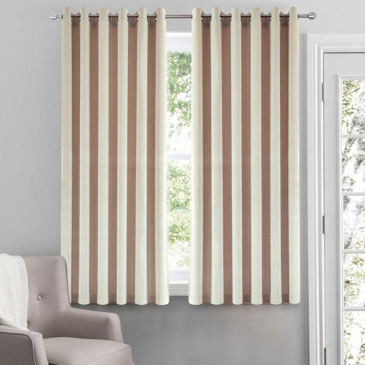 Crushed Velvet Matching Curtain Set