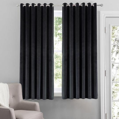 Crushed Velvet Black Duvet Cover & Matching Eyelet Curtain