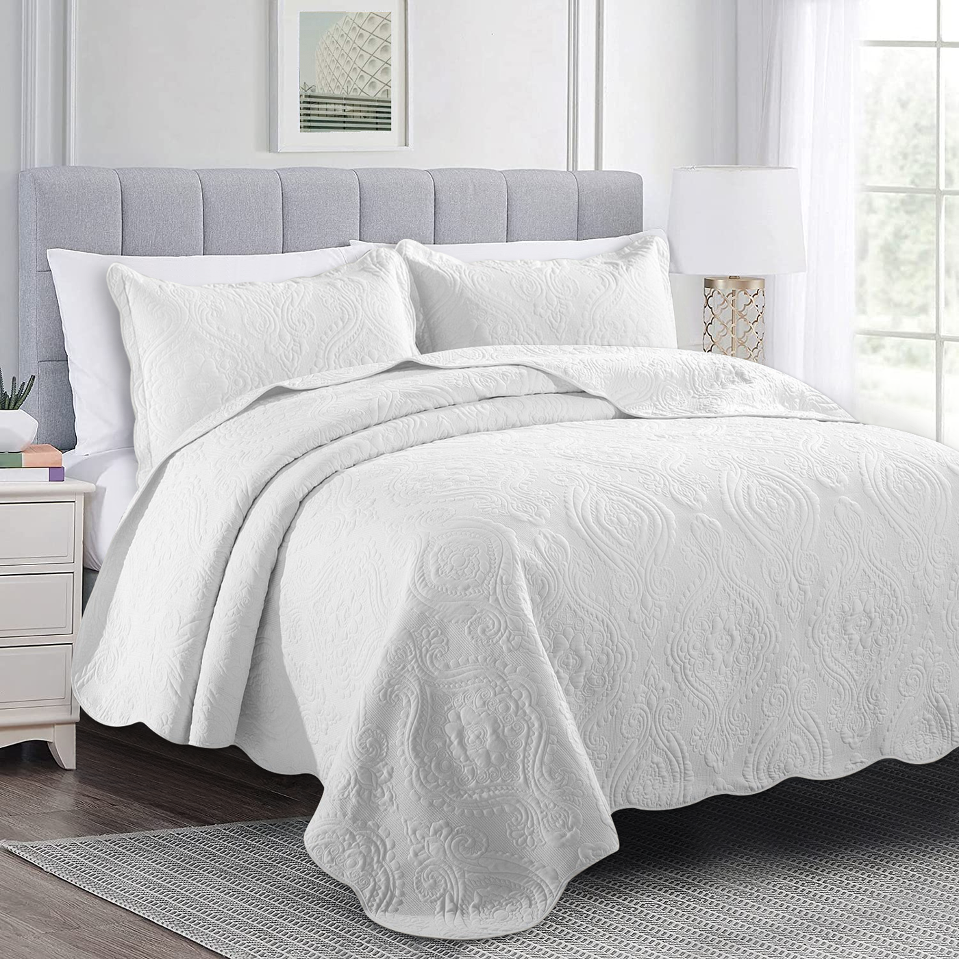 Queen quilted bedspreads outlet sale