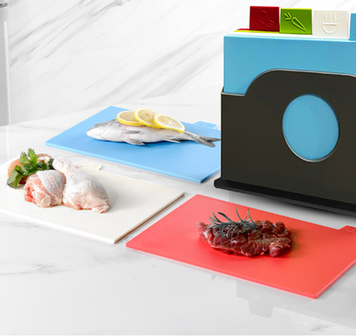 4 piece plastic discount chopping board set