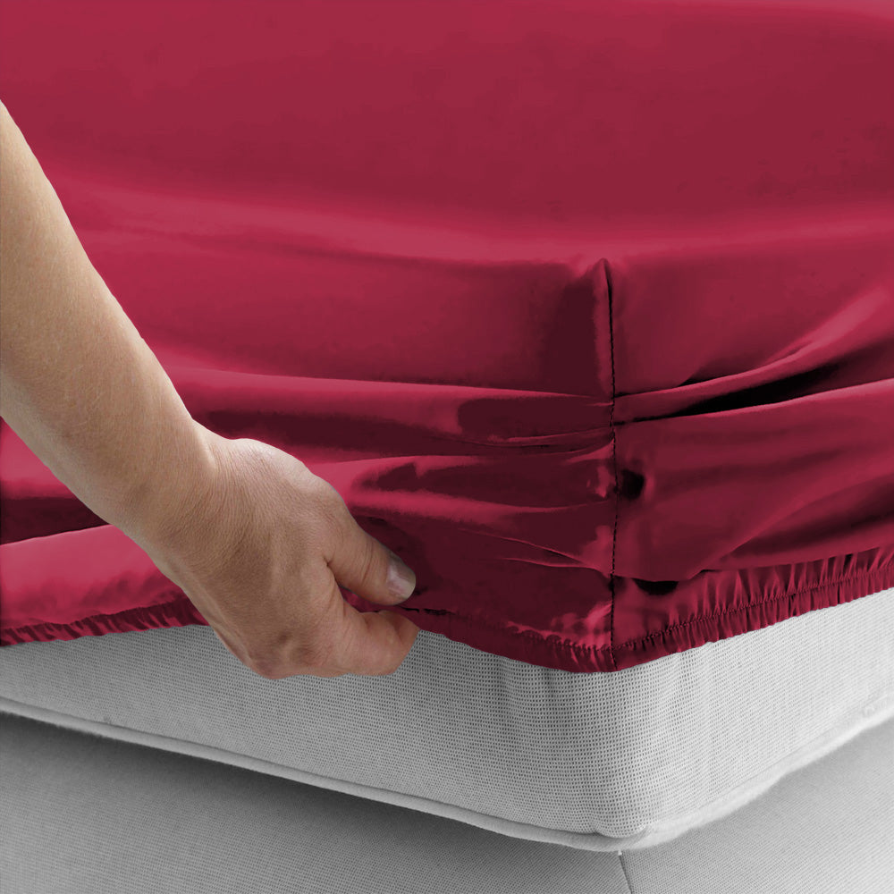 Red Deep Fitted Sheets 25CM