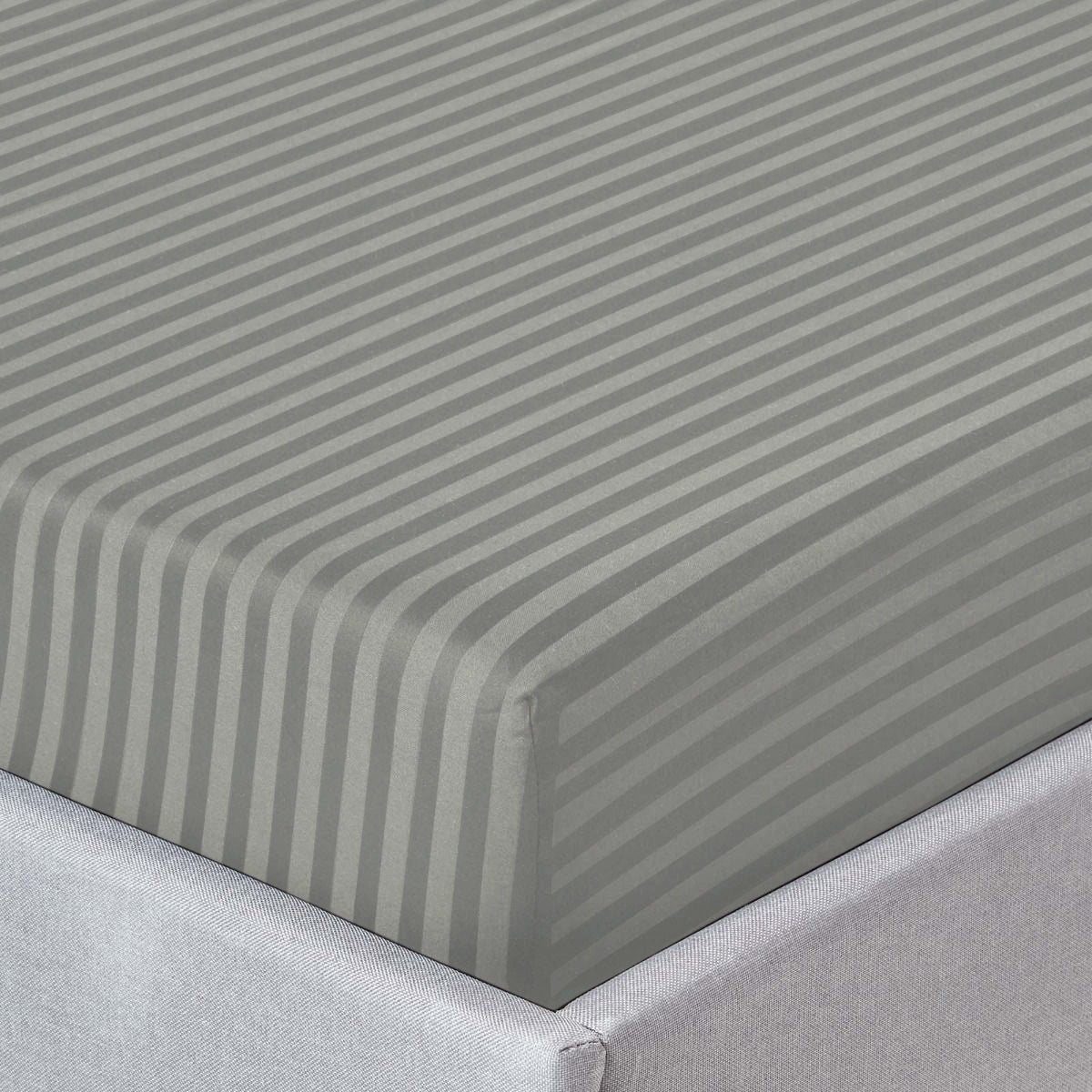 Stripe Fitted Sheet Extra Deep Elastic 25CM Grey